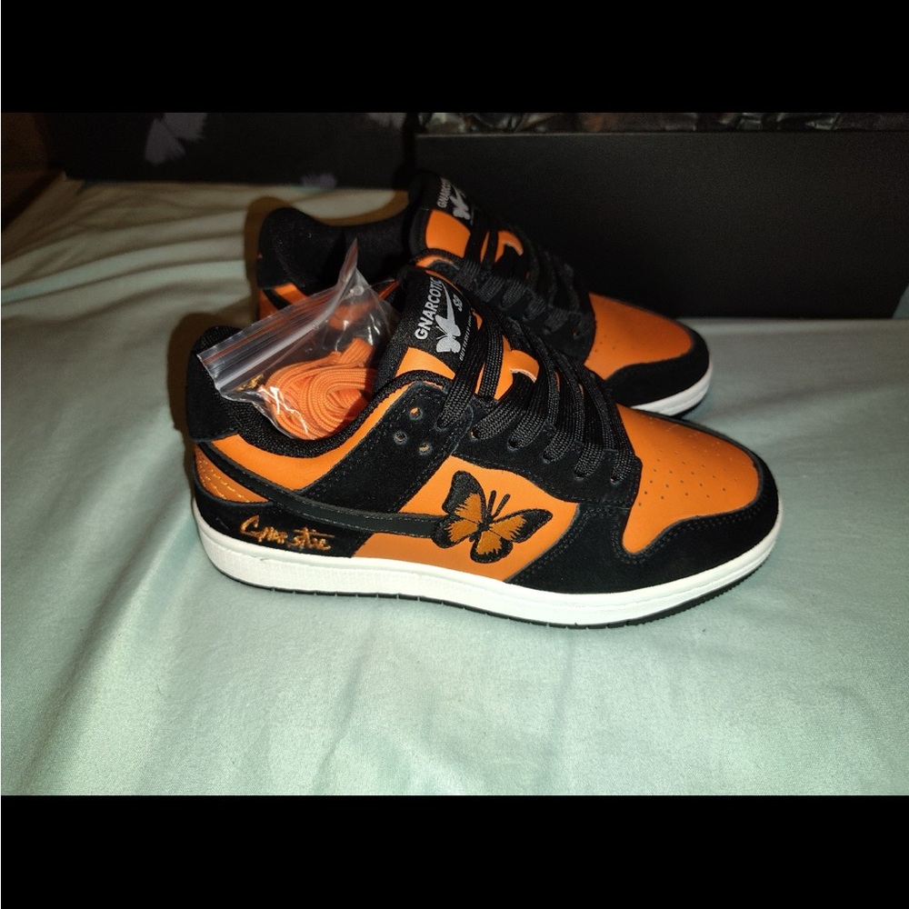 Size 5w, gnarcotic gang sb
